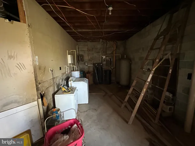 $315,000 | 281 Misty Lane, Berkeley Springs, WV 25411