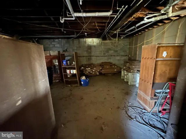 $315,000 | 281 Misty Lane, Berkeley Springs, WV 25411