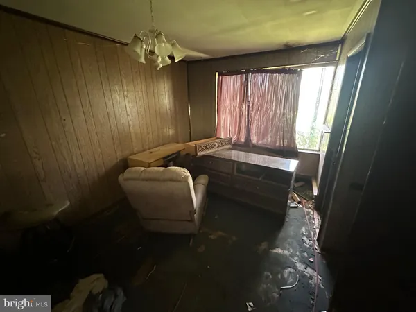 $315,000 | 281 Misty Lane, Berkeley Springs, WV 25411