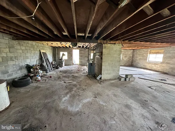 $315,000 | 281 Misty Lane, Berkeley Springs, WV 25411