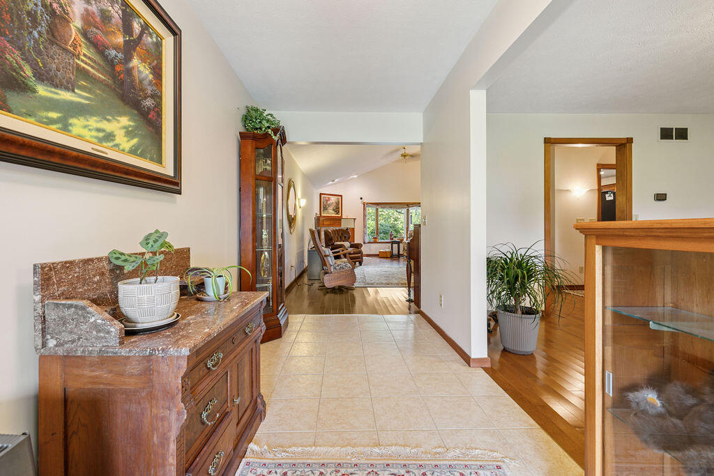 12600 Christiansburg Jackson Road, Unit R St. Paris, OH 43072 - Photo 17 of 59 Gallery Image 17