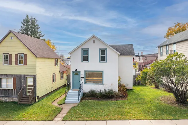 $185,000 | 416 East Camp Street, Ely, MN 55731