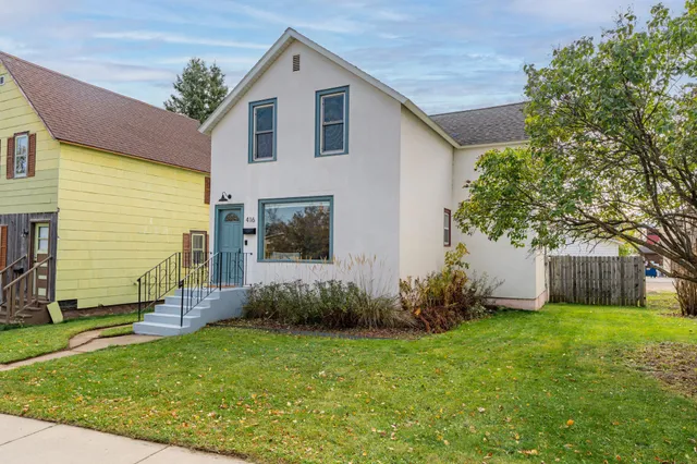 $185,000 | 416 East Camp Street, Ely, MN 55731