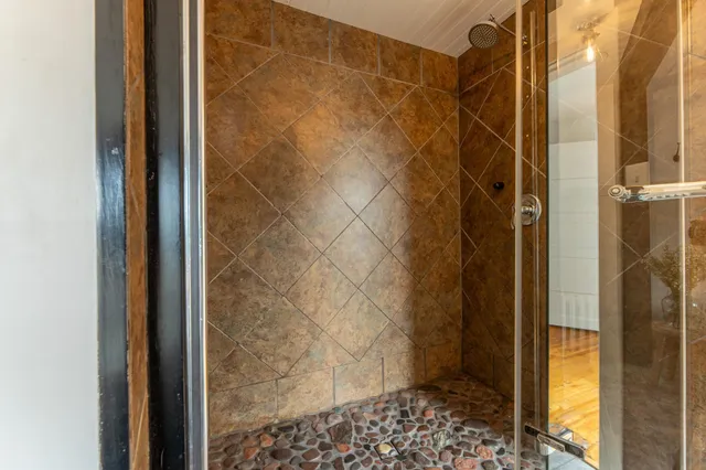 $185,000 | 416 East Camp Street, Ely, MN 55731