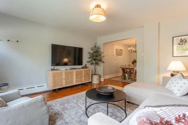 $185,000 | 416 East Camp Street, Ely, MN 55731