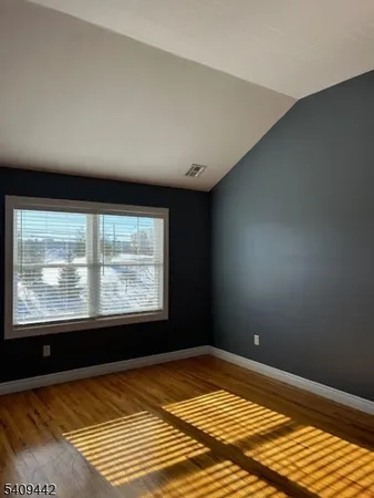 a view of empty room with window