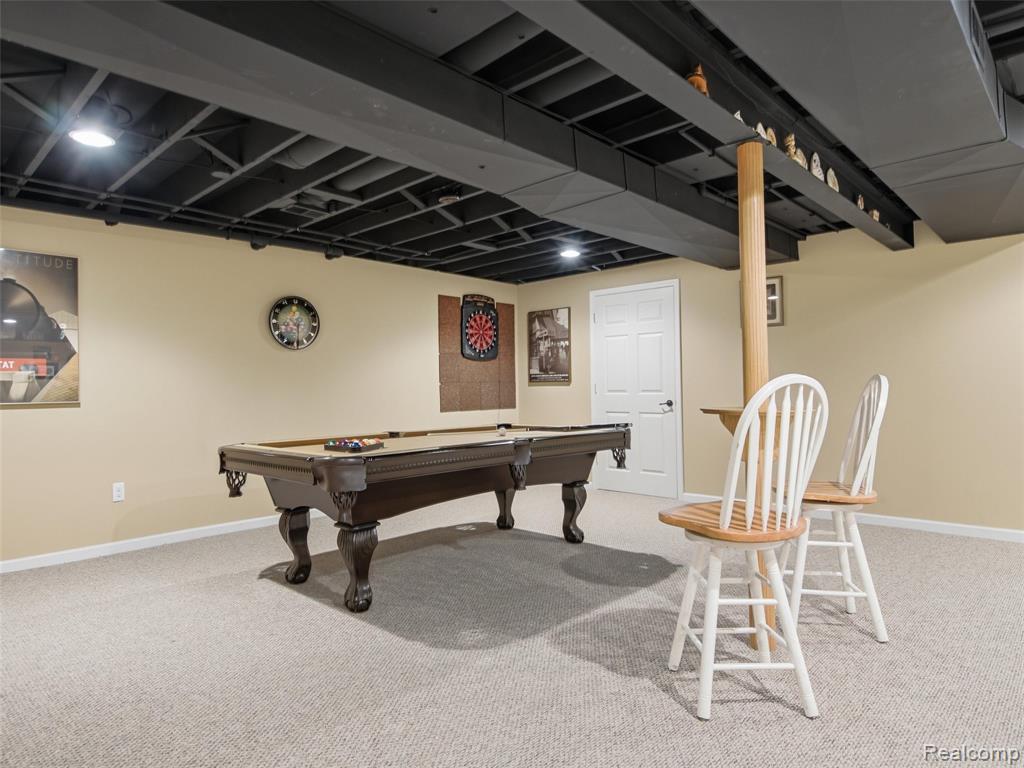 2633 Ridgecrest Drive Utica, MI 48316 - Photo 27 of 42