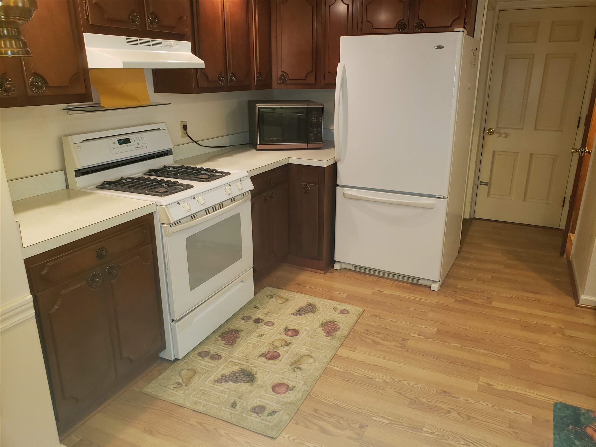 56200 Cedar Road Mishawaka, IN 46545 - Photo 5 of 30 Gallery Image 5