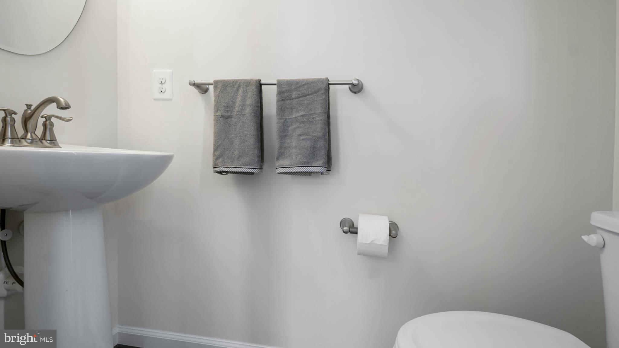 7869 Patterson Way Hanover, MD 21076 - Photo 22 of 41 Half bath convenient on main floor