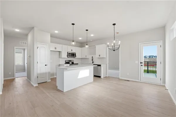 $368,491 | 3001 Northwest 96th Terrace, Kansas City, MO 64154