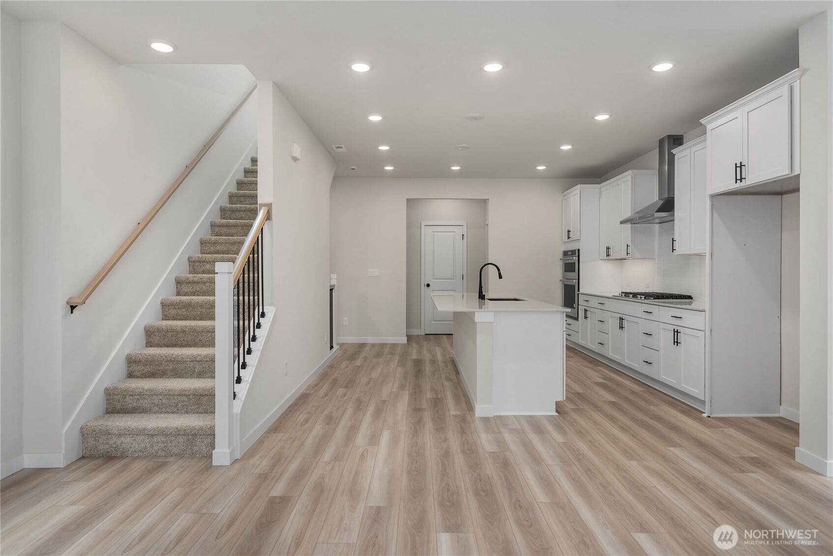 4027 Aberdeen Way Northeast Renton, WA 98056 - Photo 25 of 32
