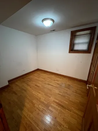 $3,295 | 4051 North Kenmore Avenue, Unit GS, Chicago, IL 60613