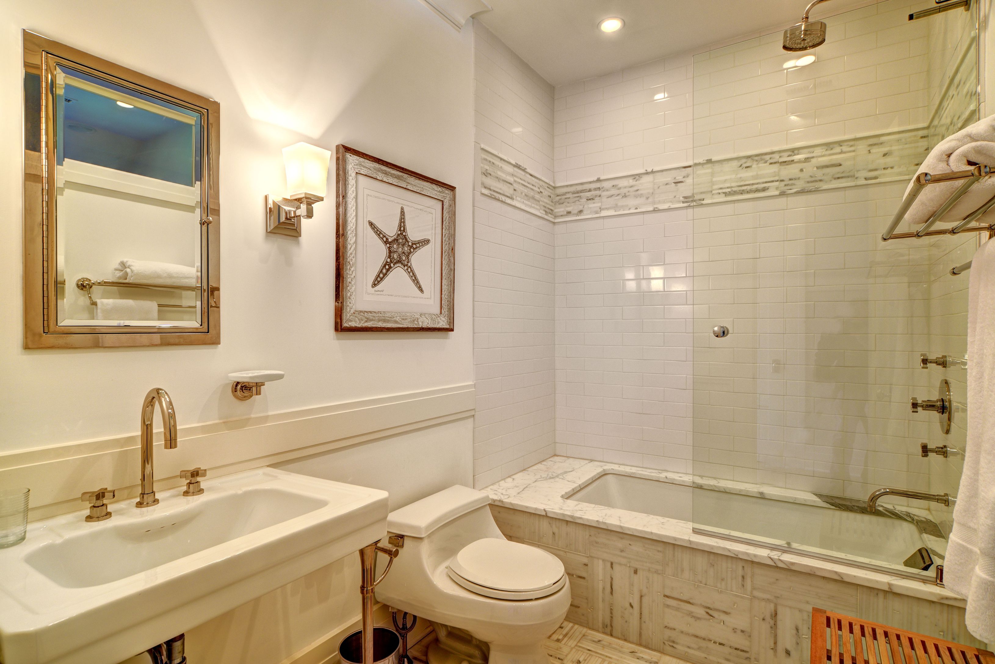 12 Baiting Hollow Road East Hampton, NY 11937 - Photo 23 of 38