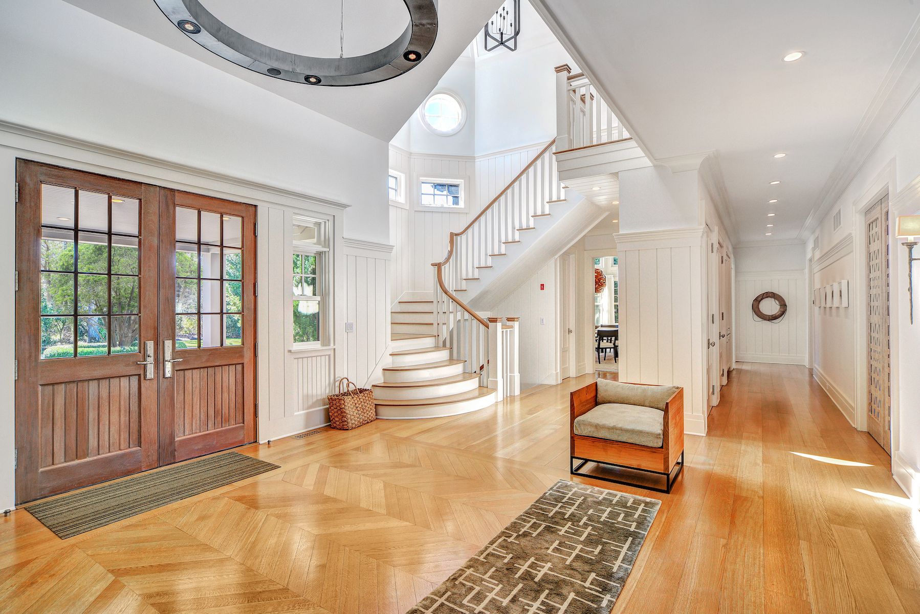 12 Baiting Hollow Road East Hampton, NY 11937 - Photo 6 of 38