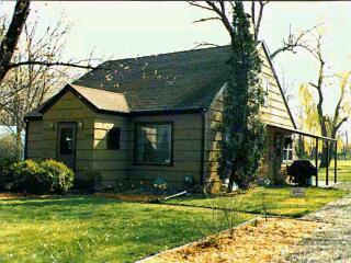 1526 Nazareth Road Kalamazoo, MI 49048 - Photo 1 of 1 Primary Photo