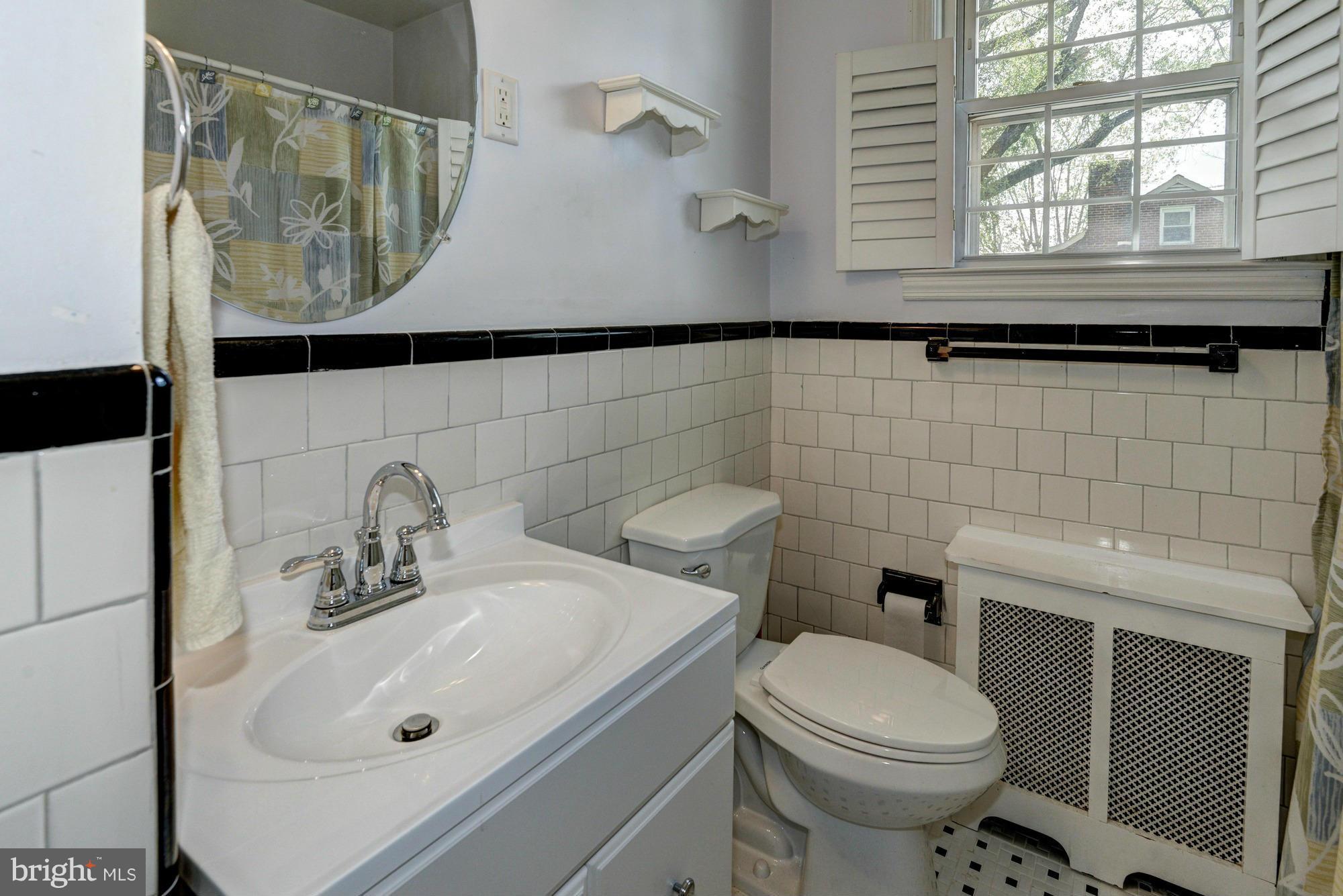 1934 Old Frederick Road Catonsville, MD 21228 - Photo 19 of 26 Full Bath