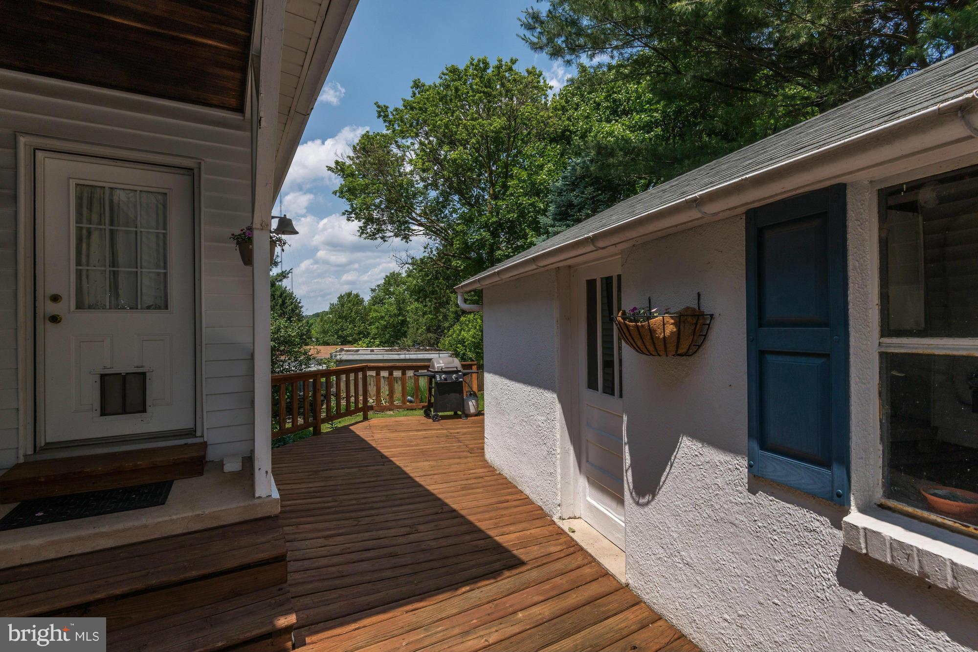 1934 Old Frederick Road Catonsville, MD 21228 - Photo 24 of 26 Deck