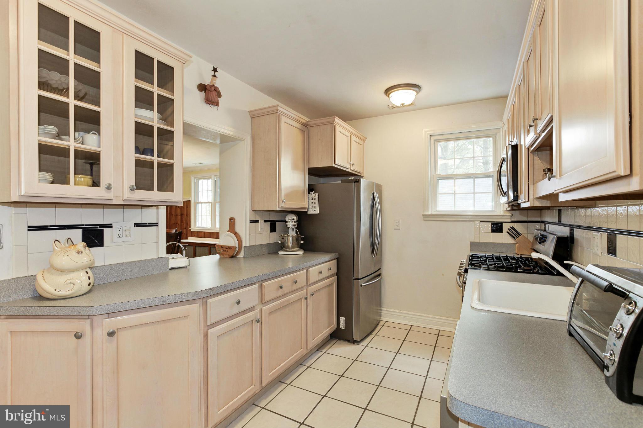 1934 Old Frederick Road Catonsville, MD 21228 - Photo 8 of 26 Kitchen
