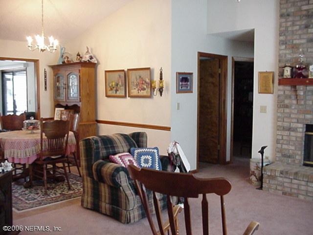 4322 Hall And Boree Road Middleburg, FL 32068 - Photo 14 of 23 Great Room/Dinning room