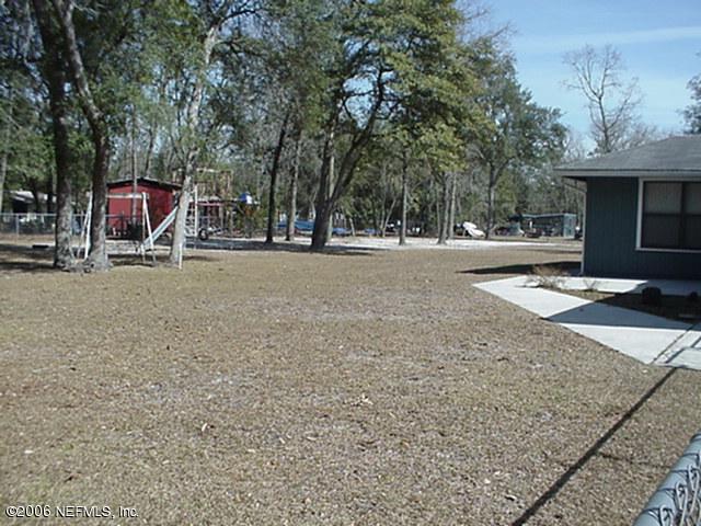 View of back yard