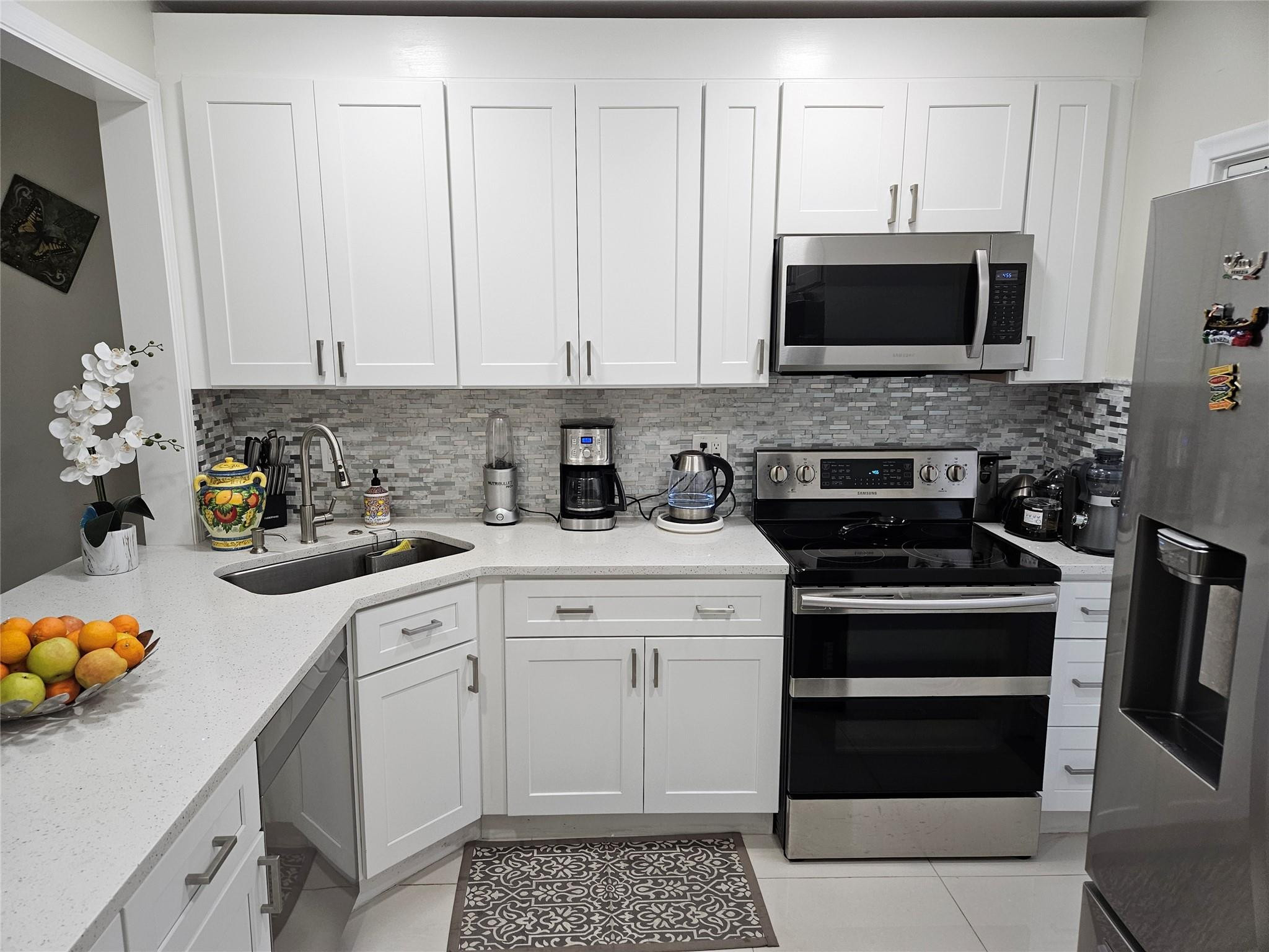 400 Northeast 20th Street, Unit D308 Boca Raton, FL 33431 - Photo 5 of 36 Photo 5