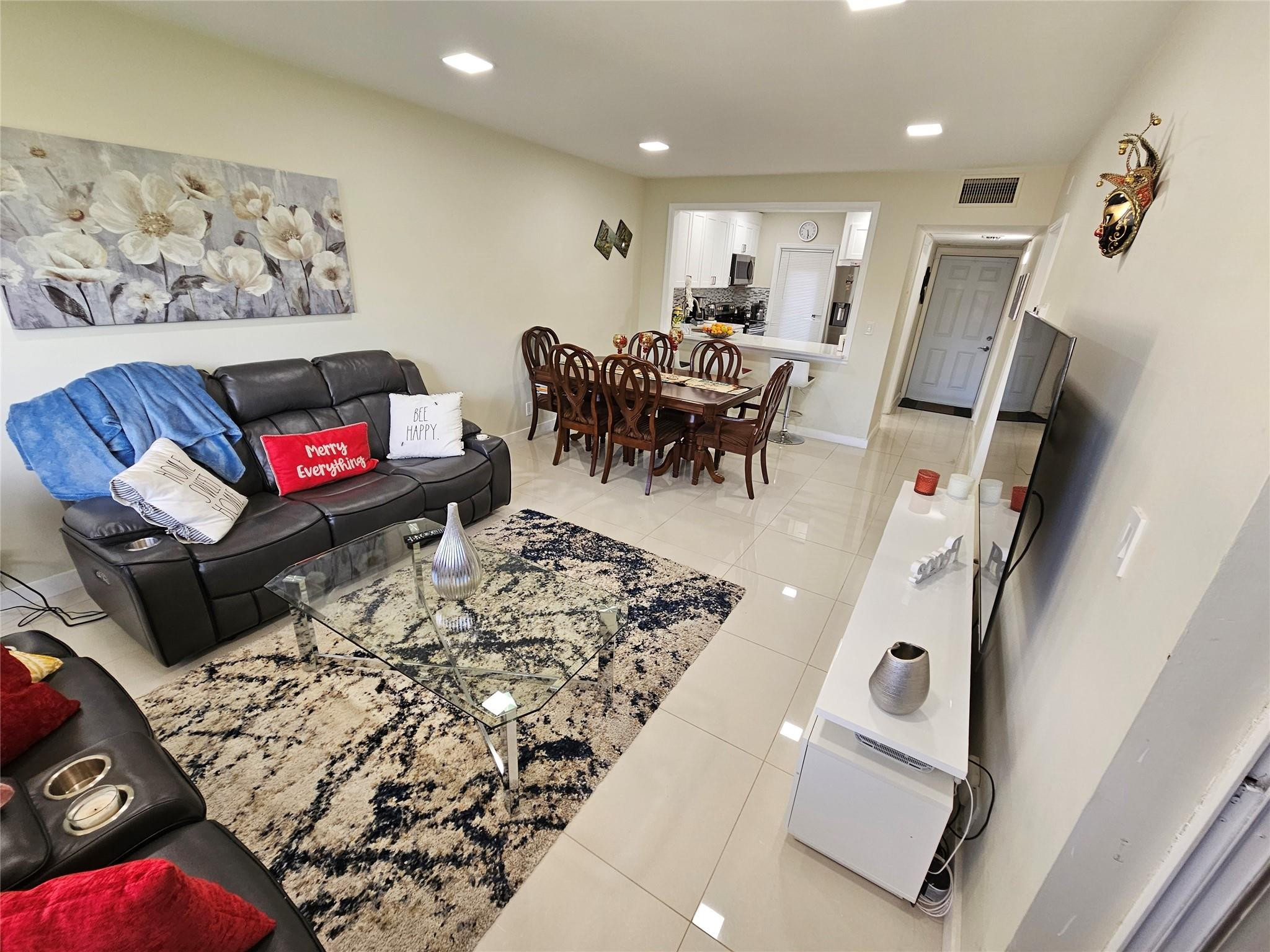 400 Northeast 20th Street, Unit D308 Boca Raton, FL 33431 - Photo 6 of 36 Photo 6
