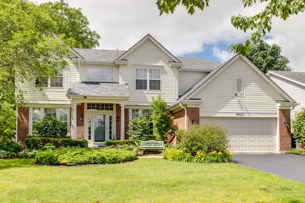 $487,000 | 18421 West Meander Drive, Grayslake, IL 60030