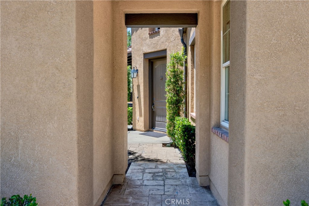 15 Tuscany Ladera Ranch, CA 92694 - Photo 3 of 42