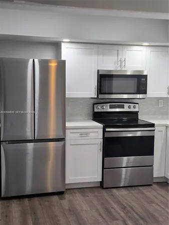 $1,550 | 3711 Van Buren Street, Unit 2, Hollywood, FL 33021