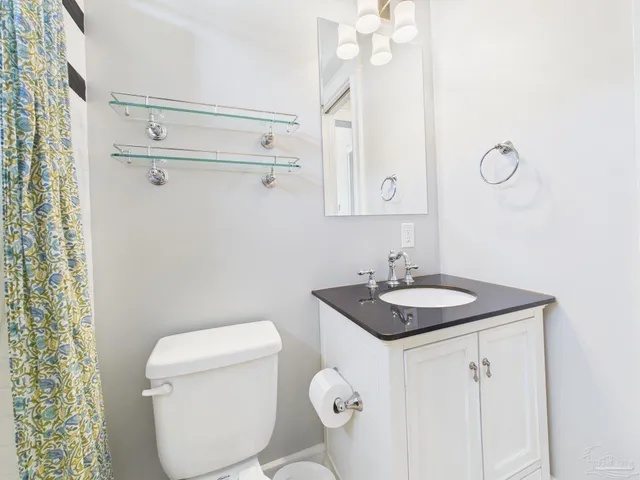 $500,000 | 520 West Gregory Street, Pensacola, FL 32501