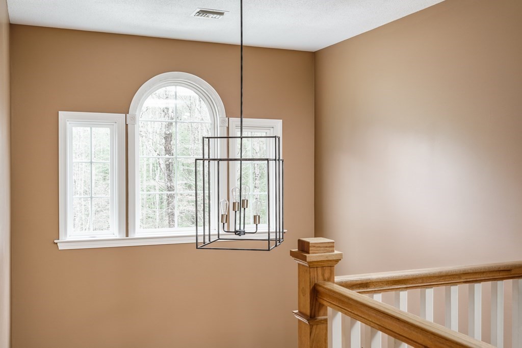 326 Fomer Road Southampton, MA 01073 - Photo 19 of 42 Gallery Image 19