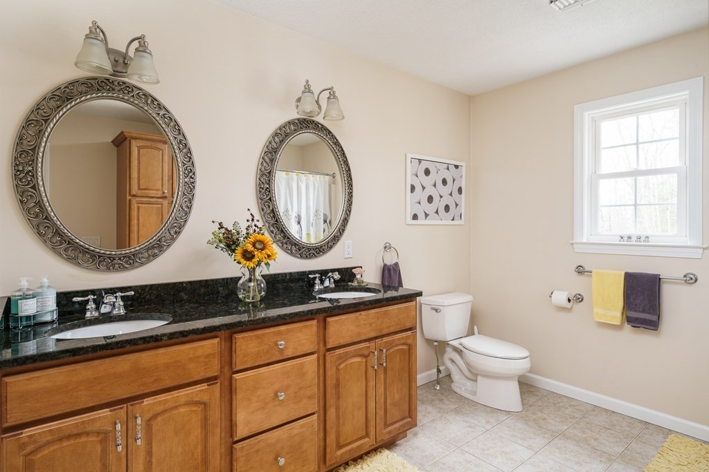 326 Fomer Road Southampton, MA 01073 - Photo 25 of 42 Gallery Image 25