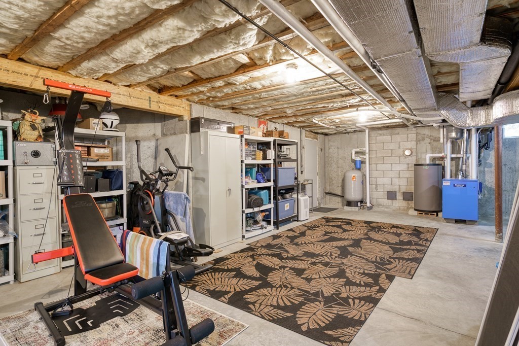 326 Fomer Road Southampton, MA 01073 - Photo 32 of 42 Gallery Image 32