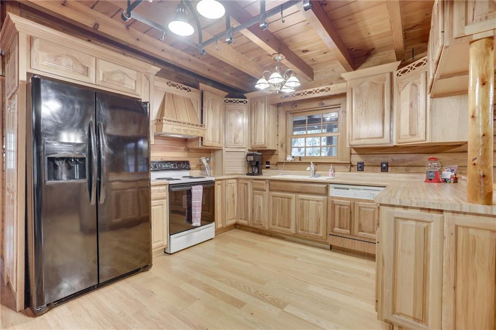 981 West Rabbit Run Martinsville, IN 46151 - Photo 11 of 41 Gallery Image 11