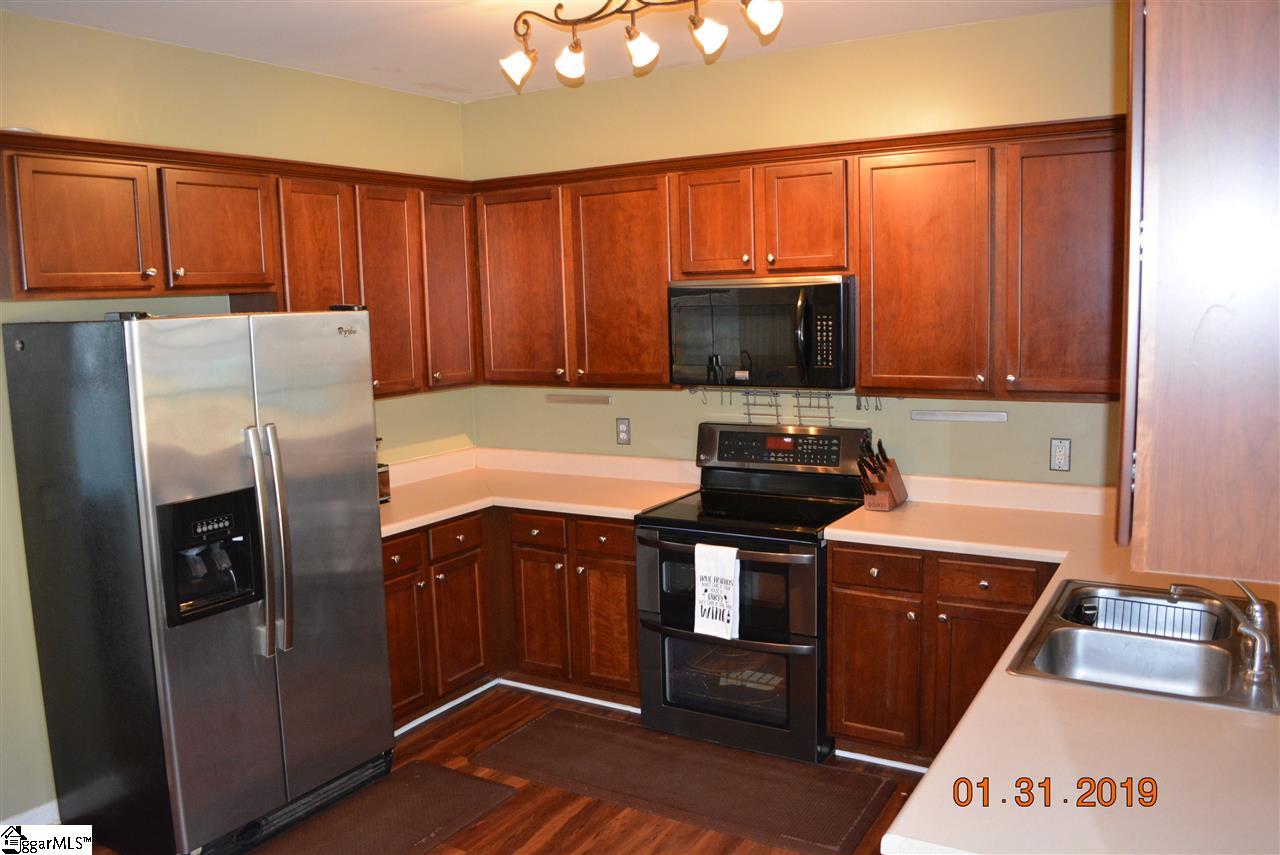 6 Tanner Chase Way Greenville, SC 29607 - Photo 8 of 36 Gallery Image 8