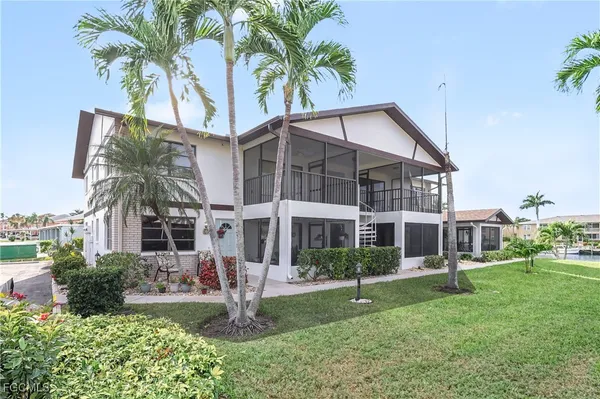 $1,500 | 4528 Southeast 5th Place, Unit 8, Cape Coral, FL 33904