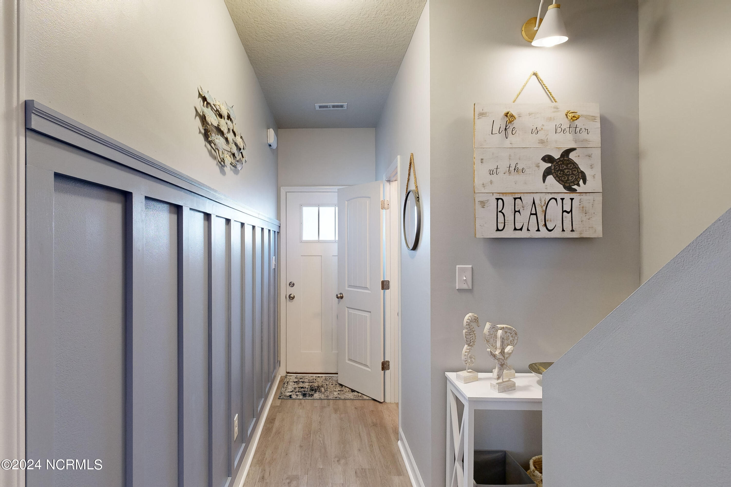364 Frisco Way Holly Ridge, NC 28445 - Photo 5 of 44 364 Frisco Way - Interiors_44