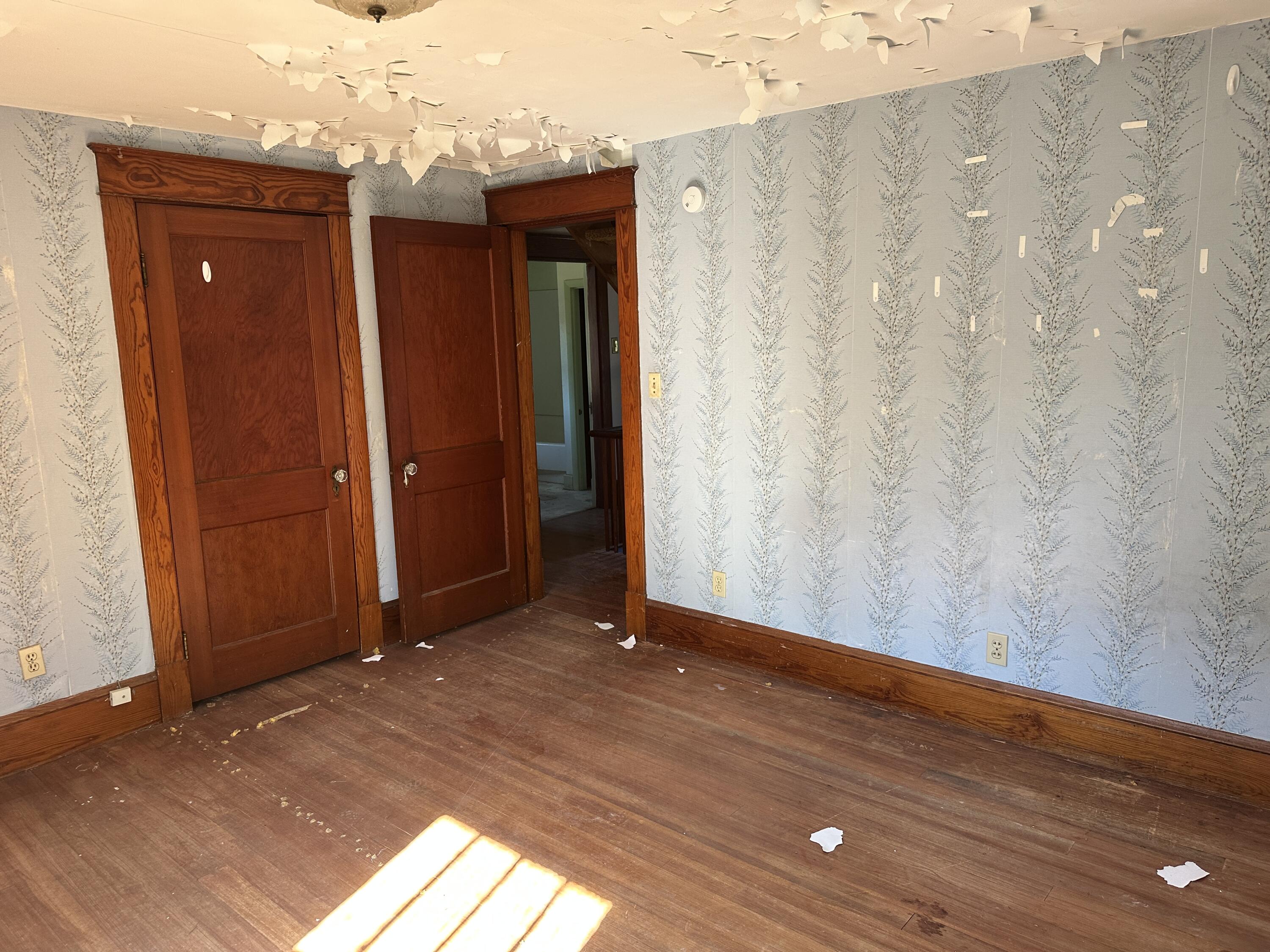 1 John Street Springvale, ME 04083 - Photo 22 of 29 IMG_4921