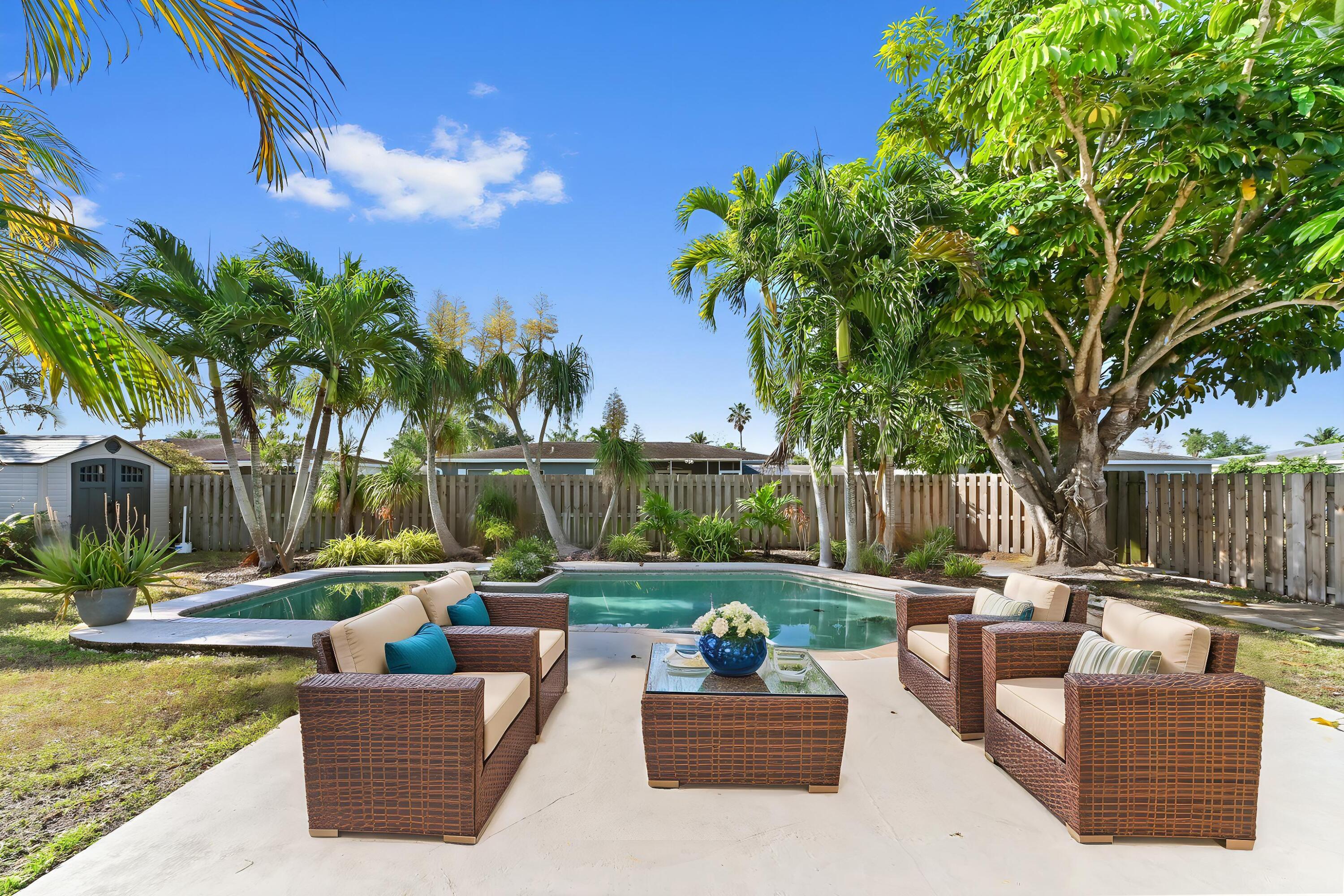4600 Baldric Street Boca Raton, FL 33428 - Photo 4 of 33 23-pool-01_VS