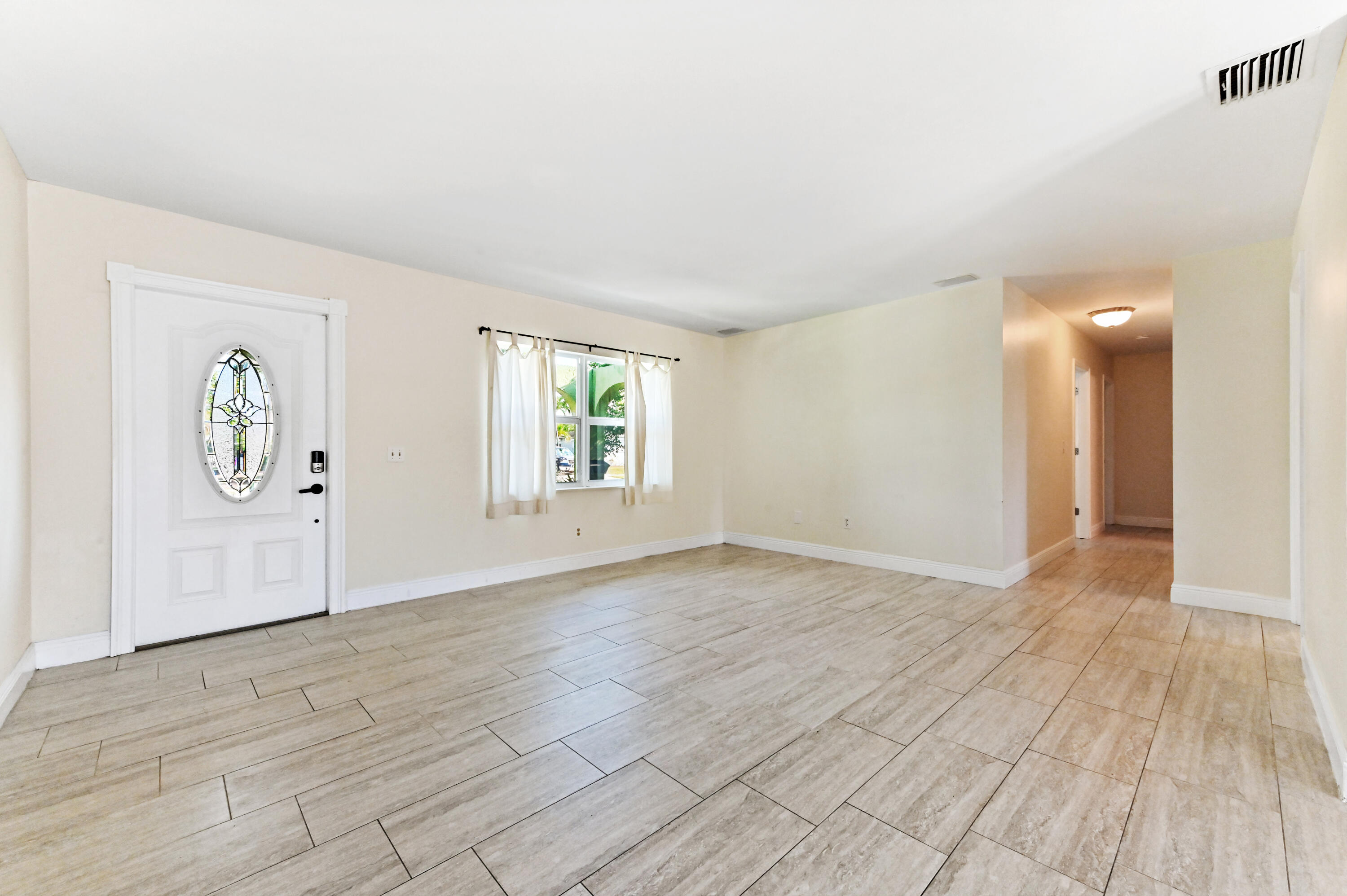 4600 Baldric Street Boca Raton, FL 33428 - Photo 8 of 33 06 Living Room 02