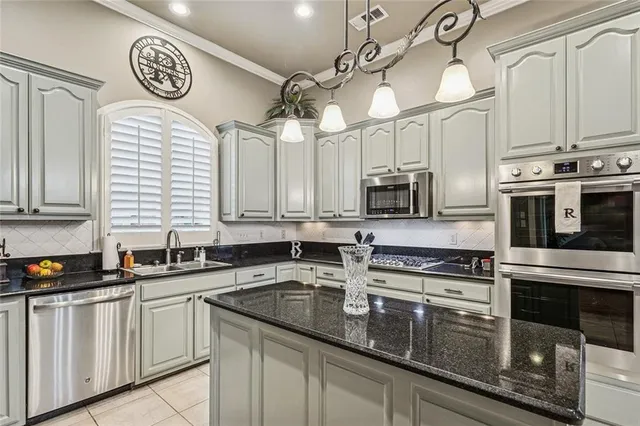 $825,000 | 209 Delta Drive, Mandeville, LA 70448