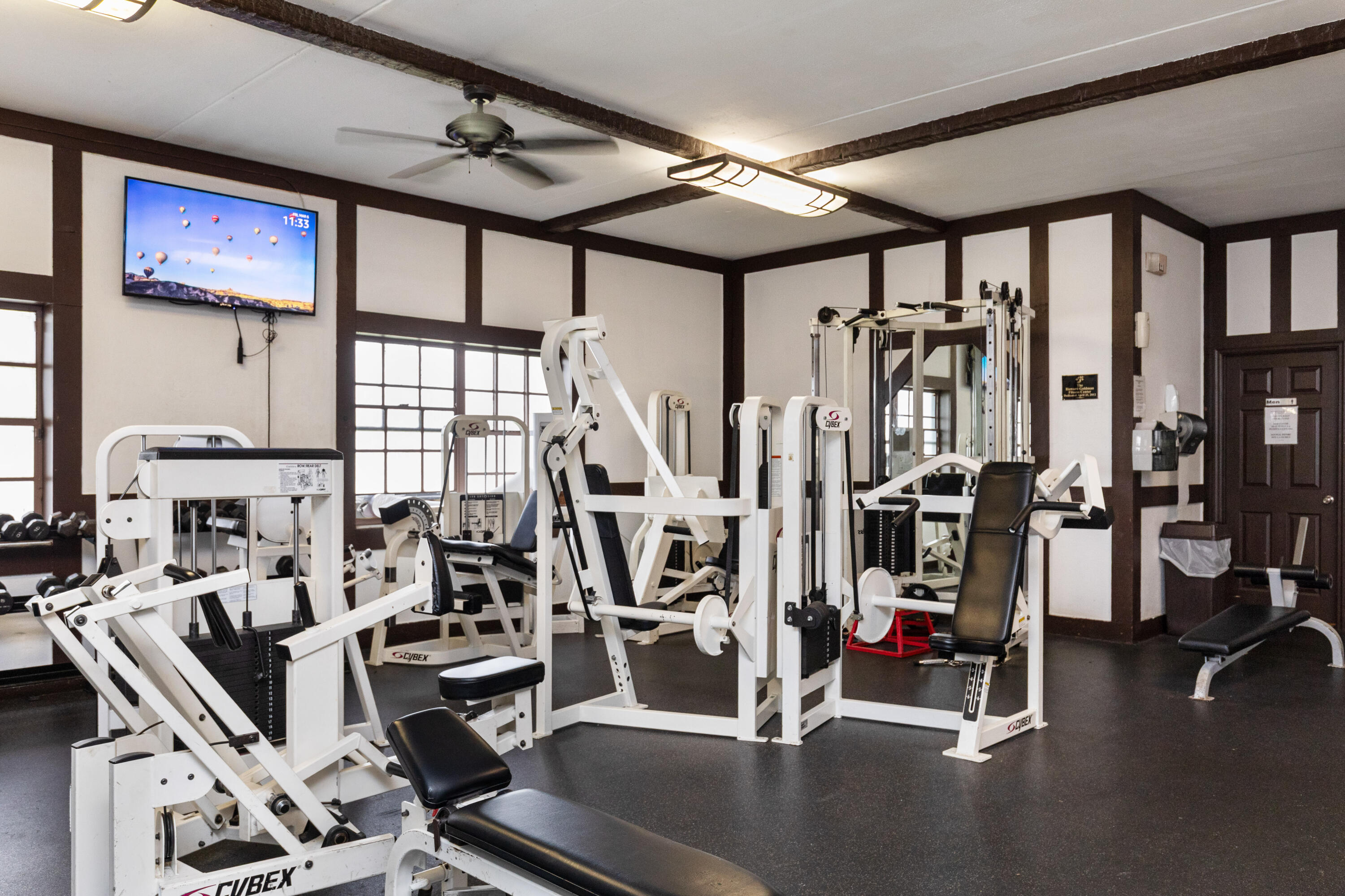 3710 Inverrary Drive, Unit 2G Lauderhill, FL 33319 - Photo 15 of 42 1I6A3366