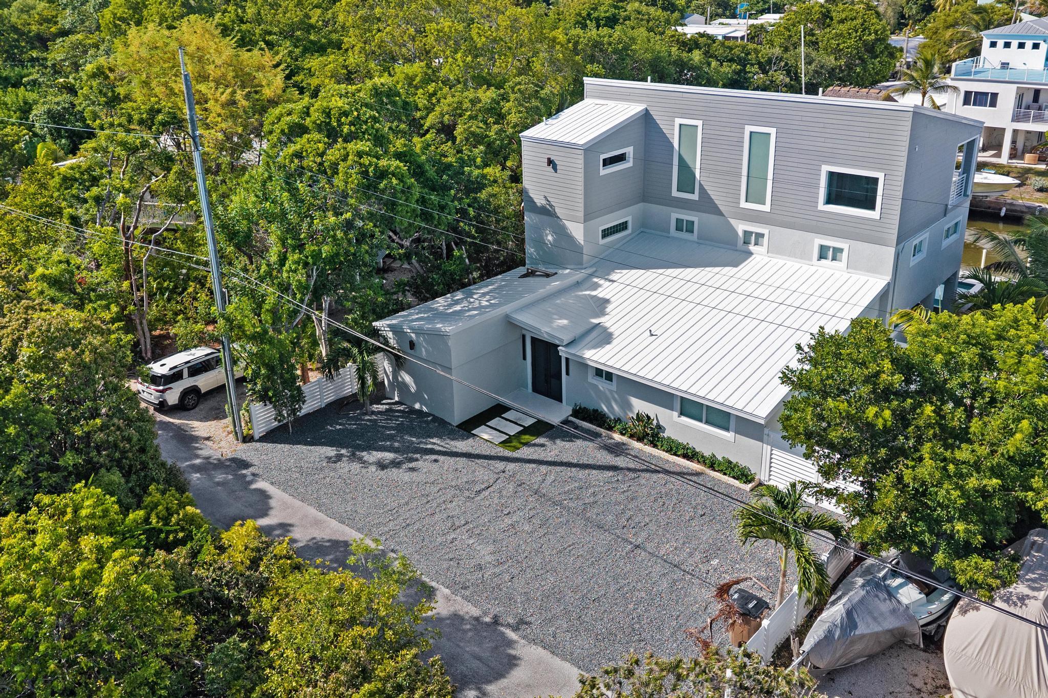 8 Poisonwood Road Key Largo, FL 33037 - Photo 13 of 83 DJI_20260630052406_0093_D