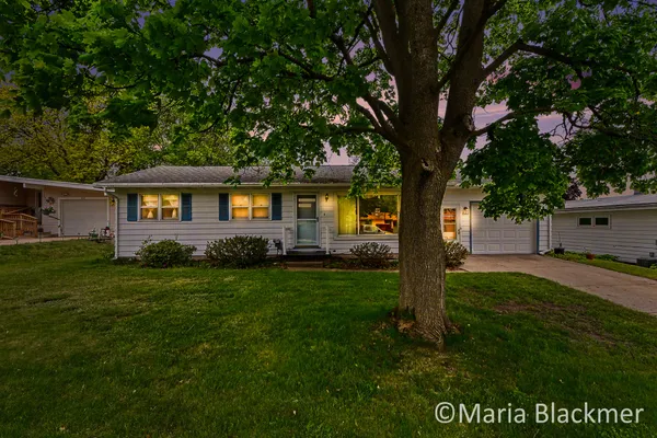 $225,000 | 640 Division Street, Ionia, MI 48846