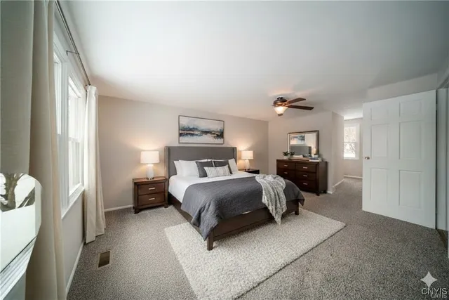 $334,900 | 10 Echodale Avenue, Lysander, NY 13027