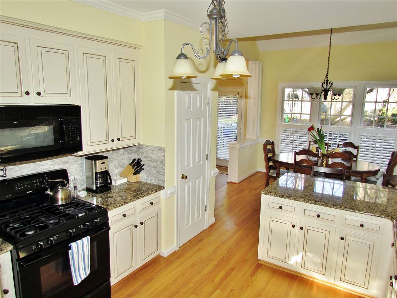 513 Tufts Court Raleigh, NC 27609 - Photo 11 of 25 Photo 11