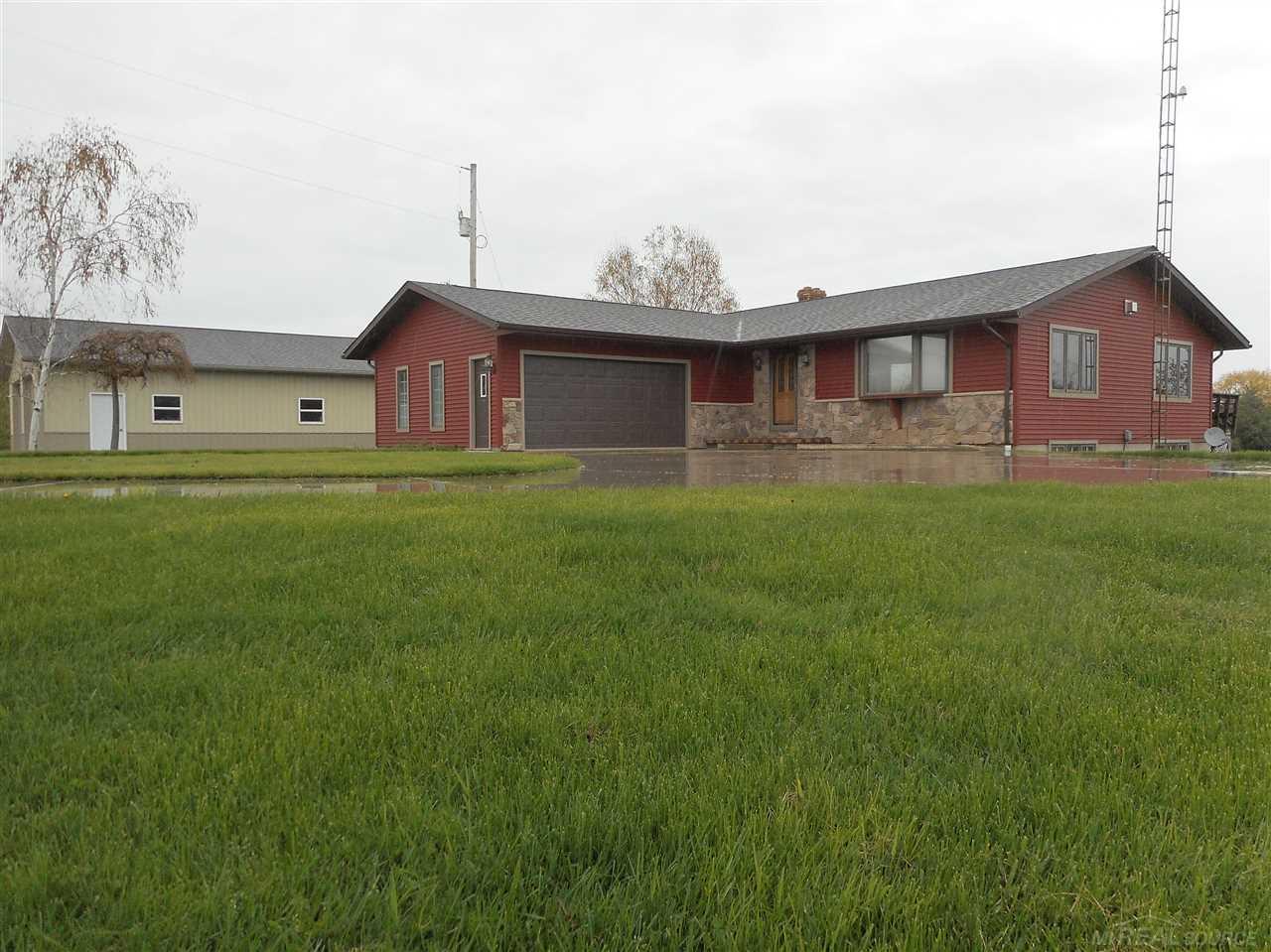 6852 Lakeshore Road Palms, MI 48465 - Photo 4 of 24