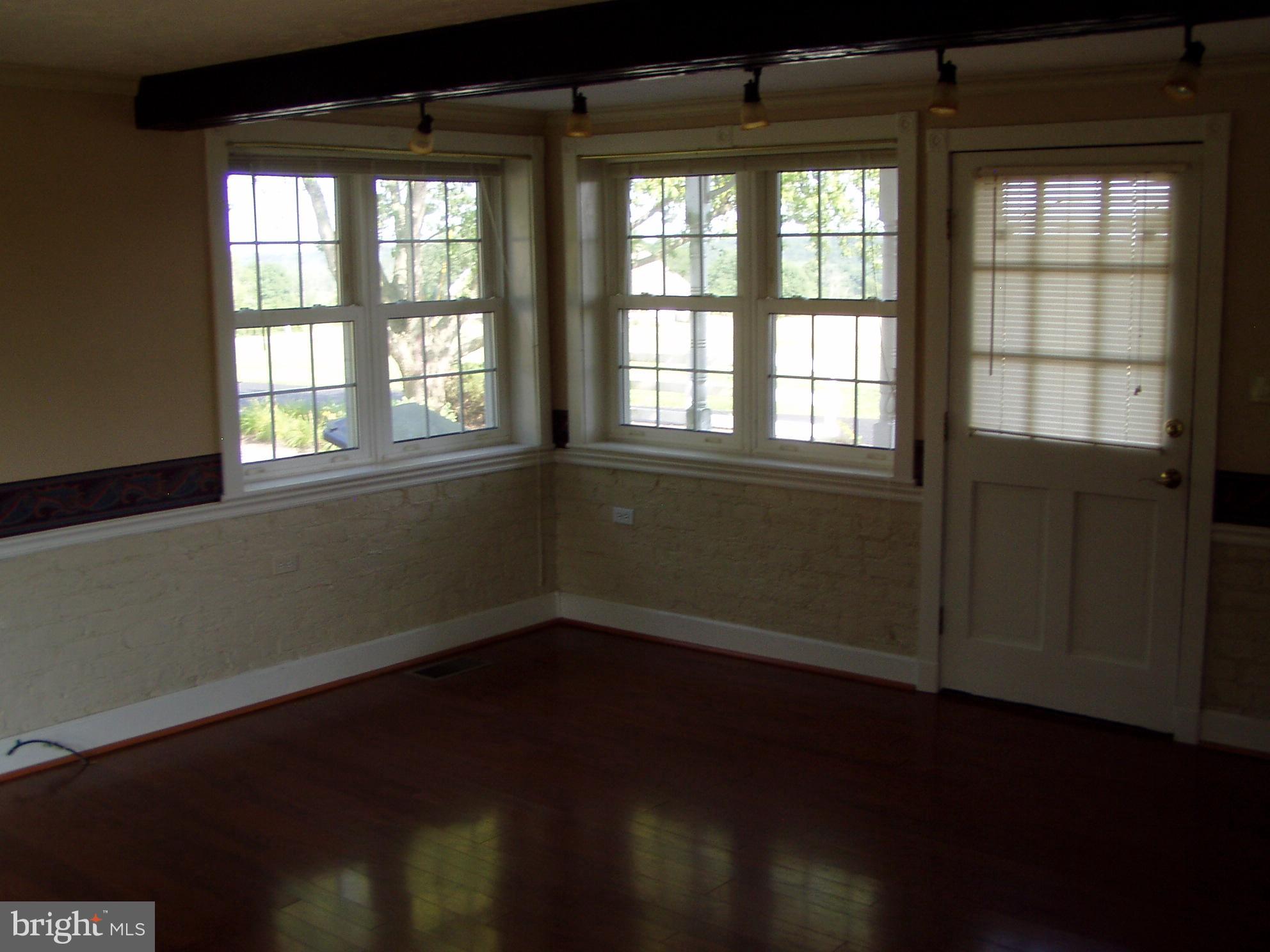 480 Ridge Road York Springs, PA 17372 - Photo 9 of 25 Gallery Image 9