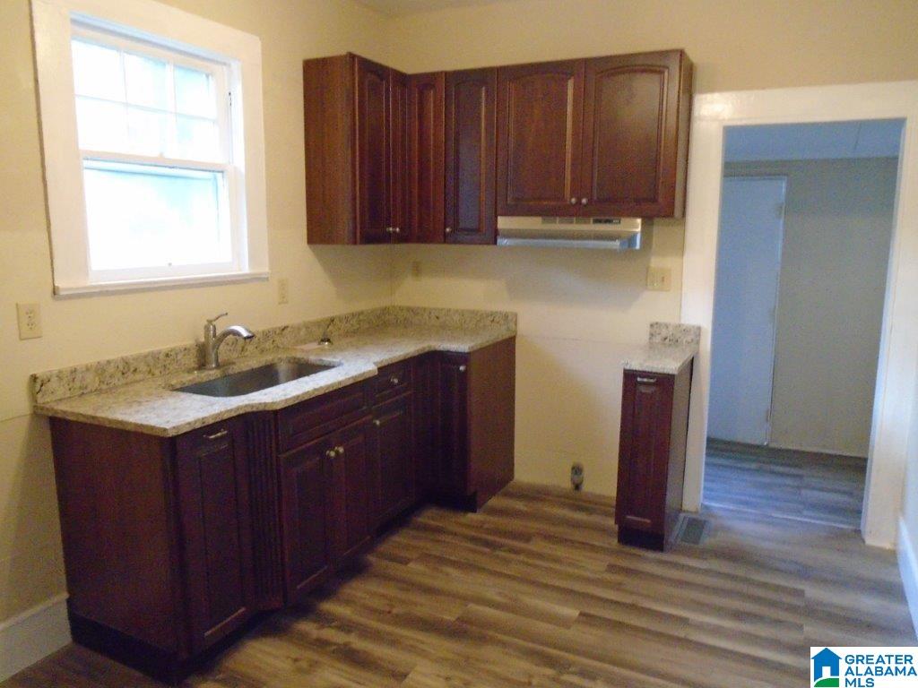 709 Oak Street Bessemer, AL 35022 - Photo 9 of 15