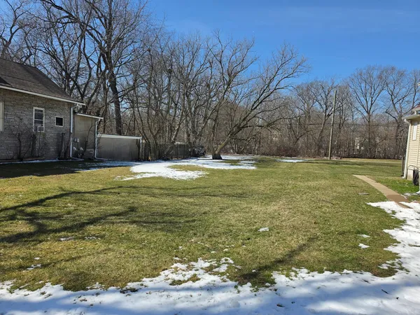 $34,900 | 3108 Ezekiel Avenue, Zion, IL 60099